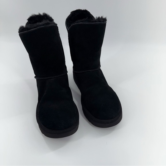 UGG Australia Black Suede Shearling Mid Calf Boots Women’s Size 9 - Picture 15 of 16